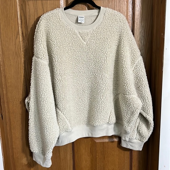 PINK Victoria's Secret Sweaters - NWOT PINK Sherpa